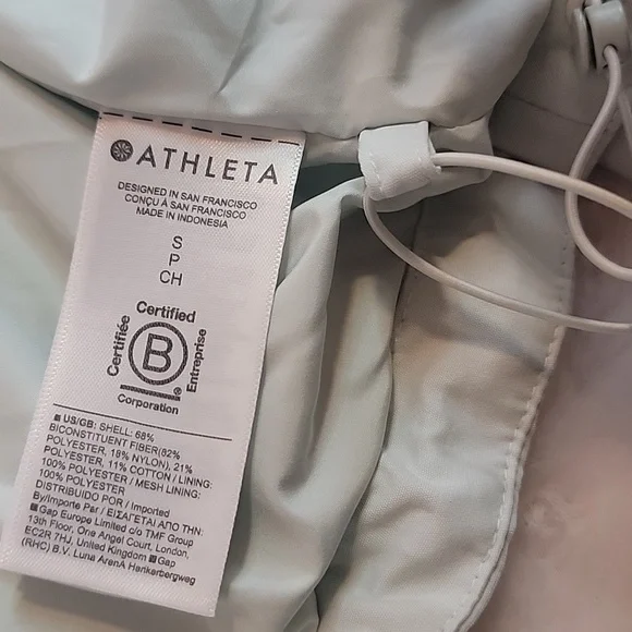 NWT Athleta Mint Green Everywhere Windbreaker Jacket w/ Hidden Hood. Small - Picture 7 of 12